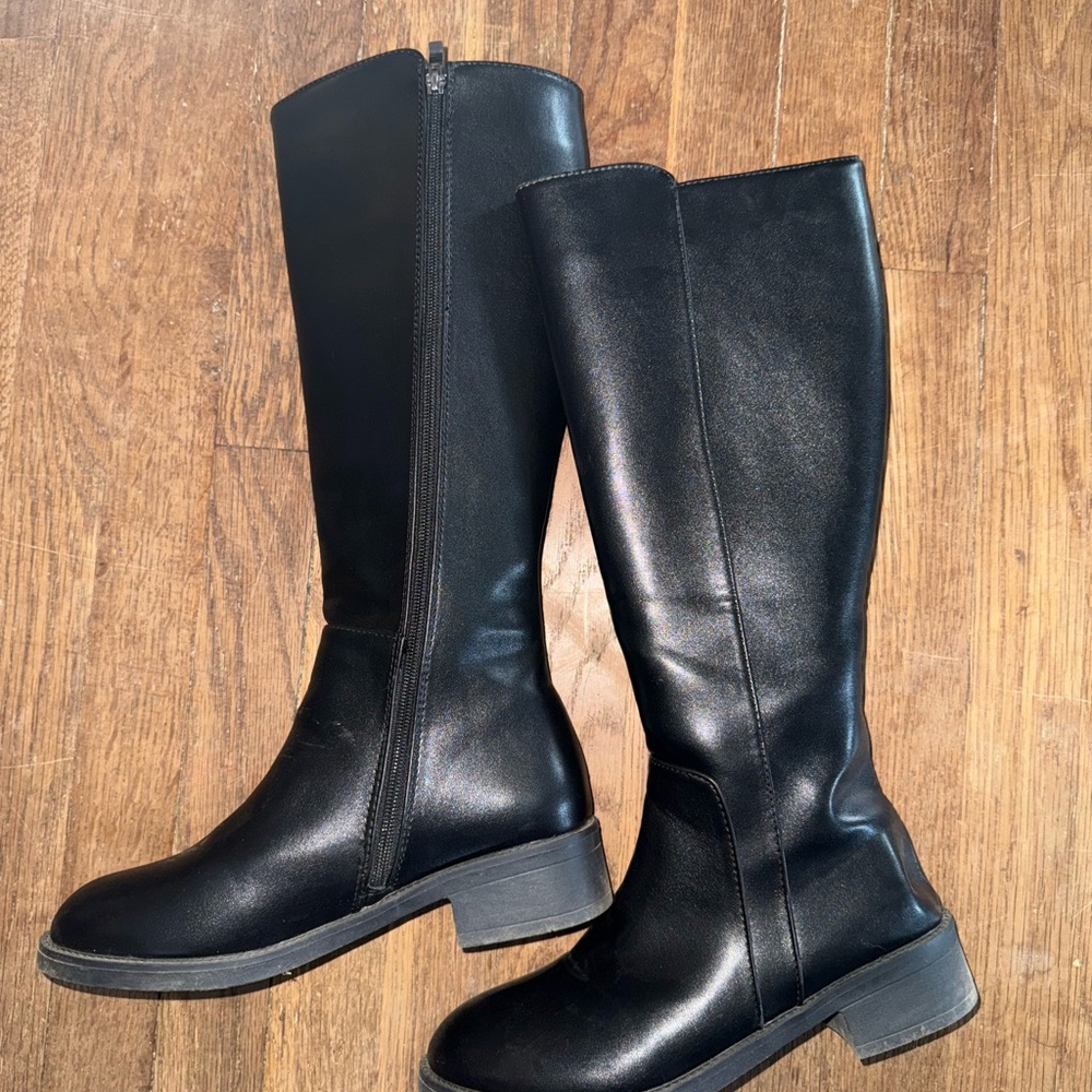 Women's Black Leather Boots